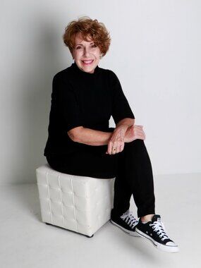 Meet your Posher, Marilyn